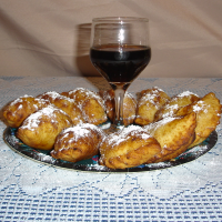 Pasteles de Navidad con Jigote (Beef turnovers)