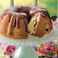 7-UP Chocolate Chip Pound Cake