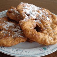 Buñuelos (Sweet fried dough)