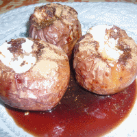 Baked Apple with Wine